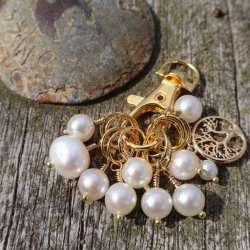 Assorteret st med FERSKVANDSPERLER