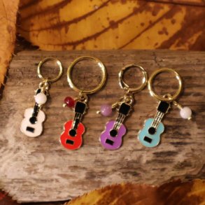 Guitar - emaljemarkr