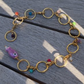 Justrbar FLERFARVET strikkefisk m. lilla fisk